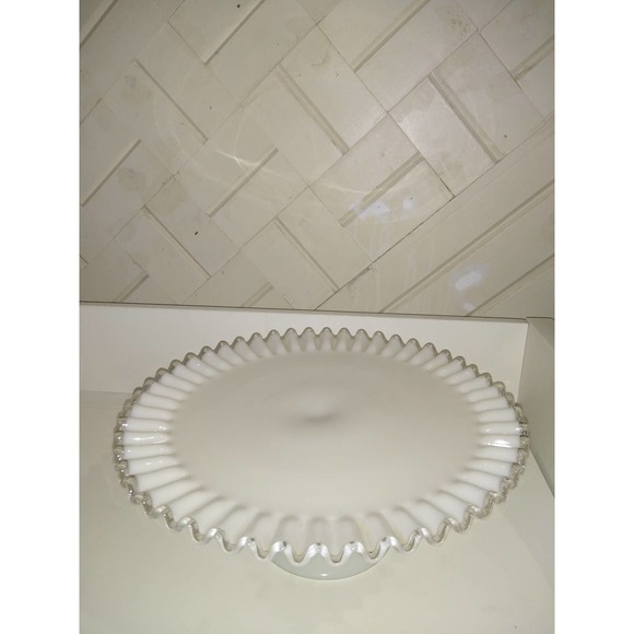 Fenton silver crest ruffled milk glass cake stand with ribbon crystal edge - Picture 6 of 8